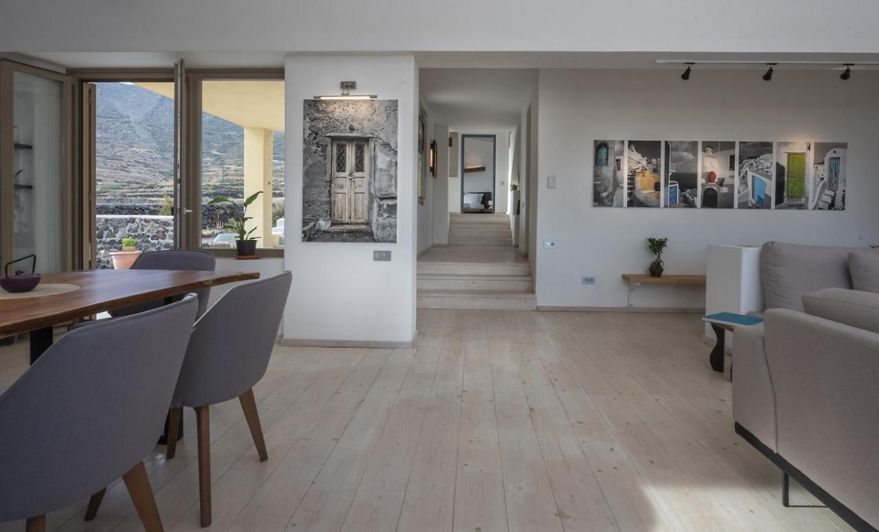 Living room with mountain view